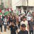 الفلسطينون يشيعون رفات عشرات الشهداء بمخيم النصيرات