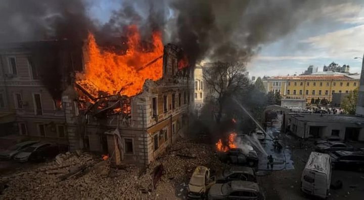 مقتل 14 شخصا في حريق بمصنع ألعاب نارية في روسيا