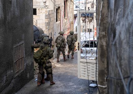 الاحتلال يجبر عائلات على إخلاء منازلها في جنين ويحولها إلى ثكنات عسكرية
