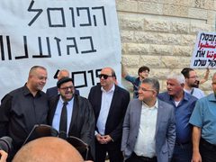 المحكمة العليا تقترح على أبو شحادة سحب ترشحه أو الشطب