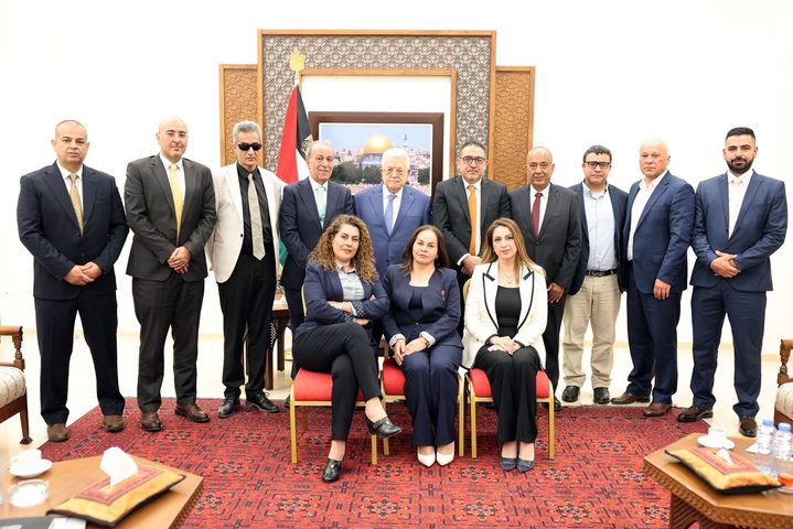الرئيس يستقبل وفد الهيئة المستقلة لحقوق الإنسان