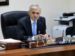 الحوار الفلسطيني: استمرار الهيمنة أم خطة للإنقاذ الوطني؟