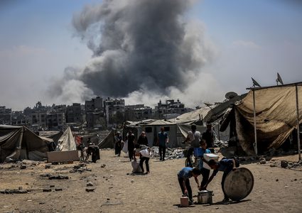 إصابة 5 مواطنين بينهم طفلان في قصف للاحتلال على غزة