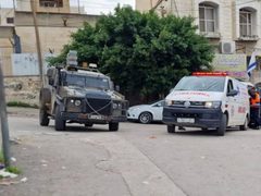 3 إصابات بالضرب واختناق طفلة خلال اقتحام الاحتلال بلدة بني نعيم