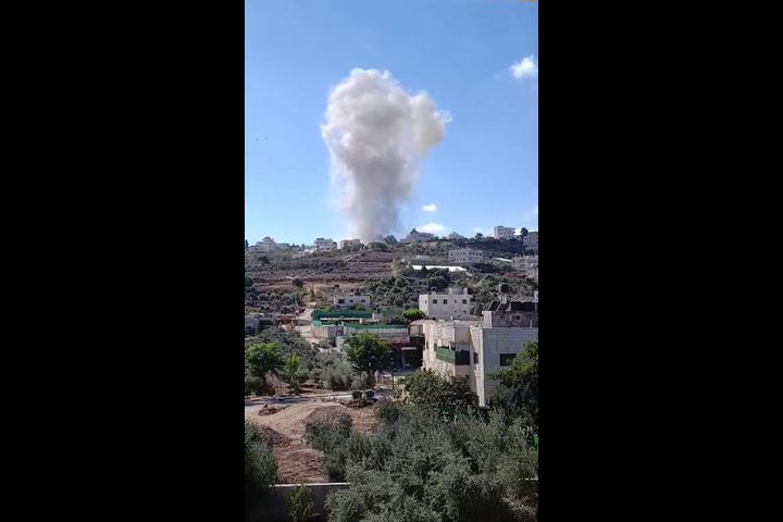 الاحتلال يفجر منزل الأسير قدري سمارة في بدو شمال غرب القدس