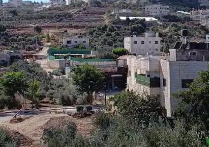 الاحتلال يفجر منزل الأسير قدري سمارة في بدو شمال غرب القدس