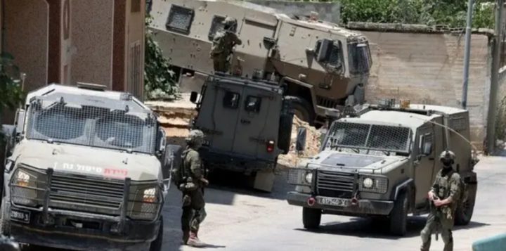 إصابة سيدة برضوض إثر اعتداء الاحتلال عليها في بيت أمر بالخليل