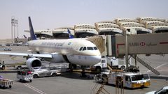 الرئاسة تدين استهداف مطاري أبها والملك خالد والمنشآت المدنية في السعودية