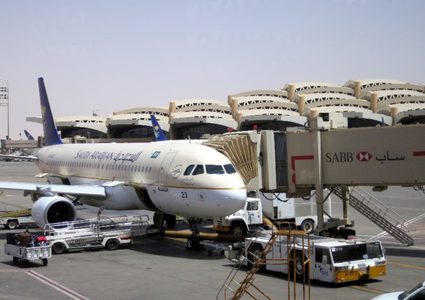 الرئاسة تدين استهداف مطاري أبها والملك خالد والمنشآت المدنية في السعودية
