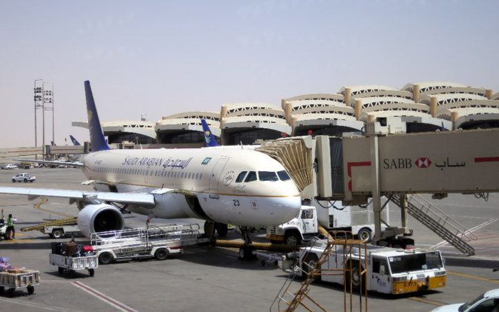 الرئاسة تدين استهداف مطاري أبها والملك خالد والمنشآت المدنية في السعودية