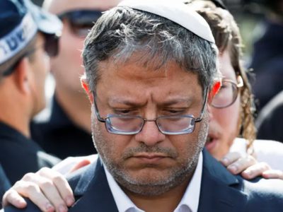 حاخام بارز في حركة "شاس" يهاجم بن غفير: لا يجوز منحه السلطة