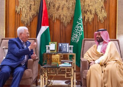 فلسطين تدين الهجمات على السعودية وتؤكد تضامنها الكامل مع المملكة