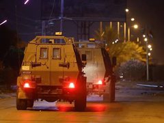 الاحتلال يقتحم قلقيلية ويطلق قنابل الصوت في شارع الواد