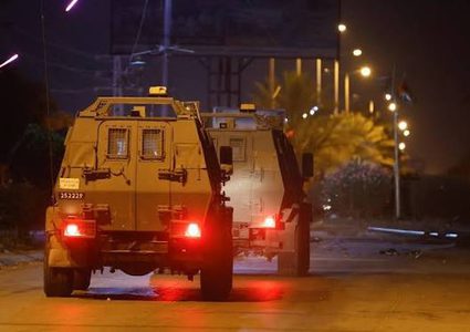 الاحتلال يقتحم قلقيلية ويطلق قنابل الصوت في شارع الواد