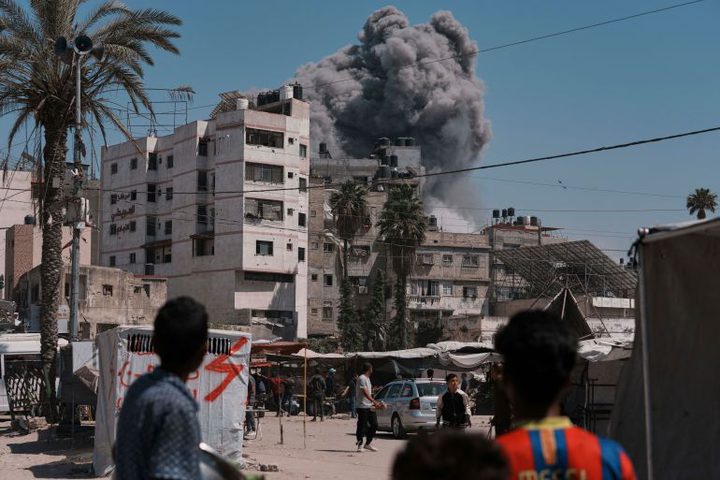 4 شهداء في غارة للاحتلال استهدفت نقطة شحن غرب خان يونس