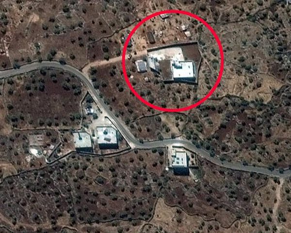 سلطات الاحتلال تُخطر بإخلاء بناية سكنية في قلنديا شمال القدس