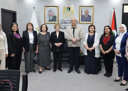 الوزير تبحث مع هب الريح سبل حماية النساء من التحريض والتشهير الإلكتروني