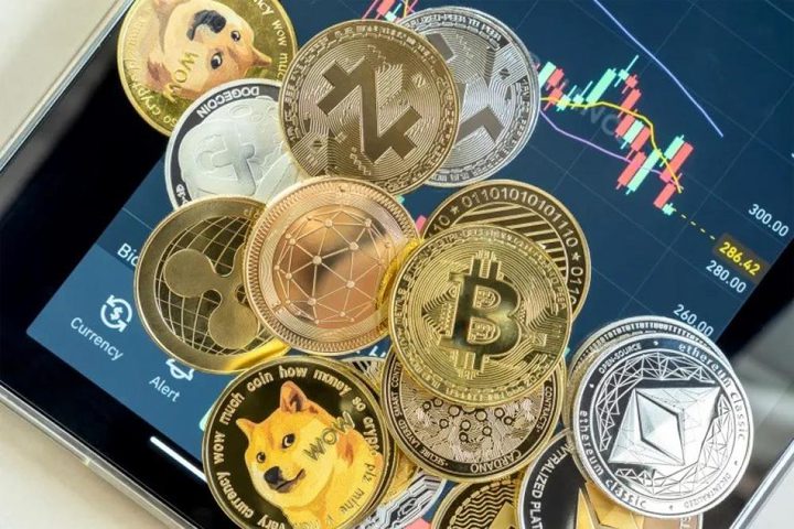 بعد عام على الانهيار.. سيولة العملات المشفّرة تتعافى بصورة متفاوتة
