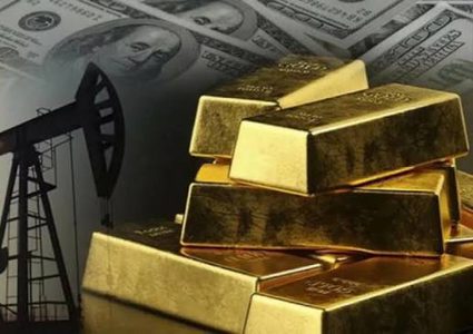 تراجع أسعار النفط وارتفاع الذهب عالميا