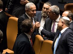 هرتسوغ يضغط لتشكيل حكومة وحدة بقيادة نتنياهو-آيزنكوت