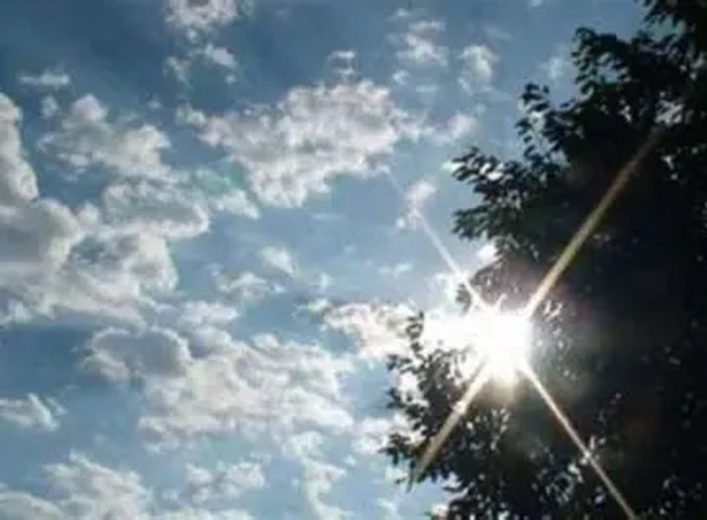 الطقس: أجواء غائمة جزئيا وانخفاض تدريجي على درجات الحرارة