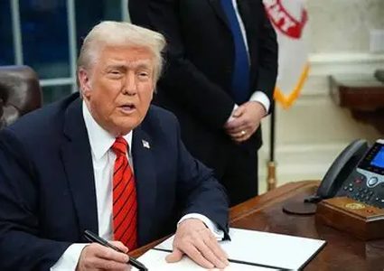 ترامب: إسرائيل تريد تدخلي بالانتخابات