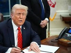 ترامب: إسرائيل تريد تدخلي بالانتخابات