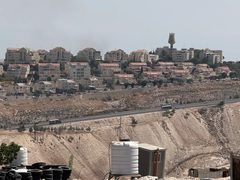 بريطانيا تحذّر من المشاركة في بناء مستوطنات بمنطقة E1 شرقي القدس