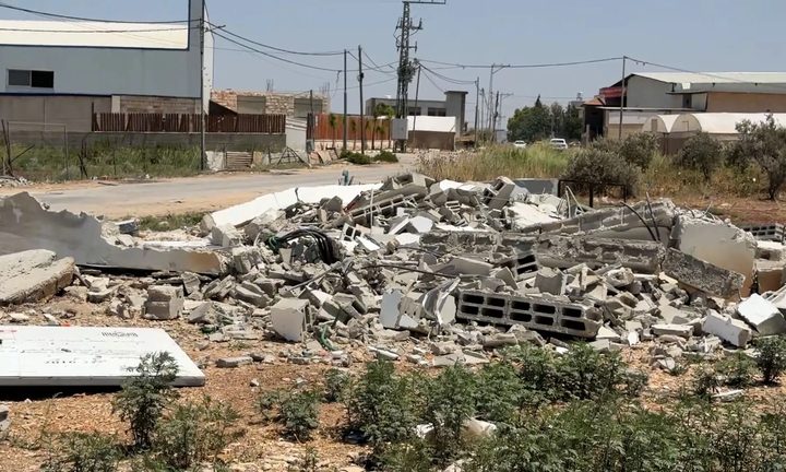 الاحتلال يجرف الشارع الرئيس الرابط بين بلدتي سيلة الظهر والعطارة جنوب جنين