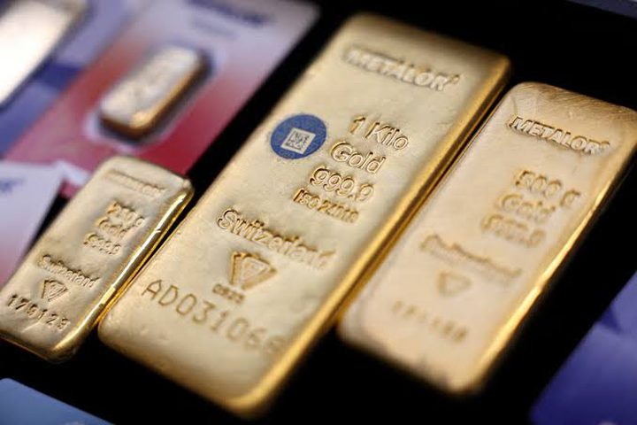 الذهب يتراجع للجلسة الرابعة على التوالي مع ارتفاع النفط وتزايد مخاوف التضخم